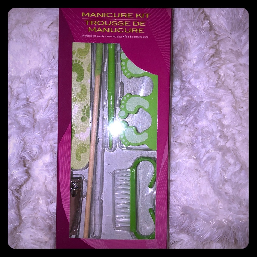 Manicure kit